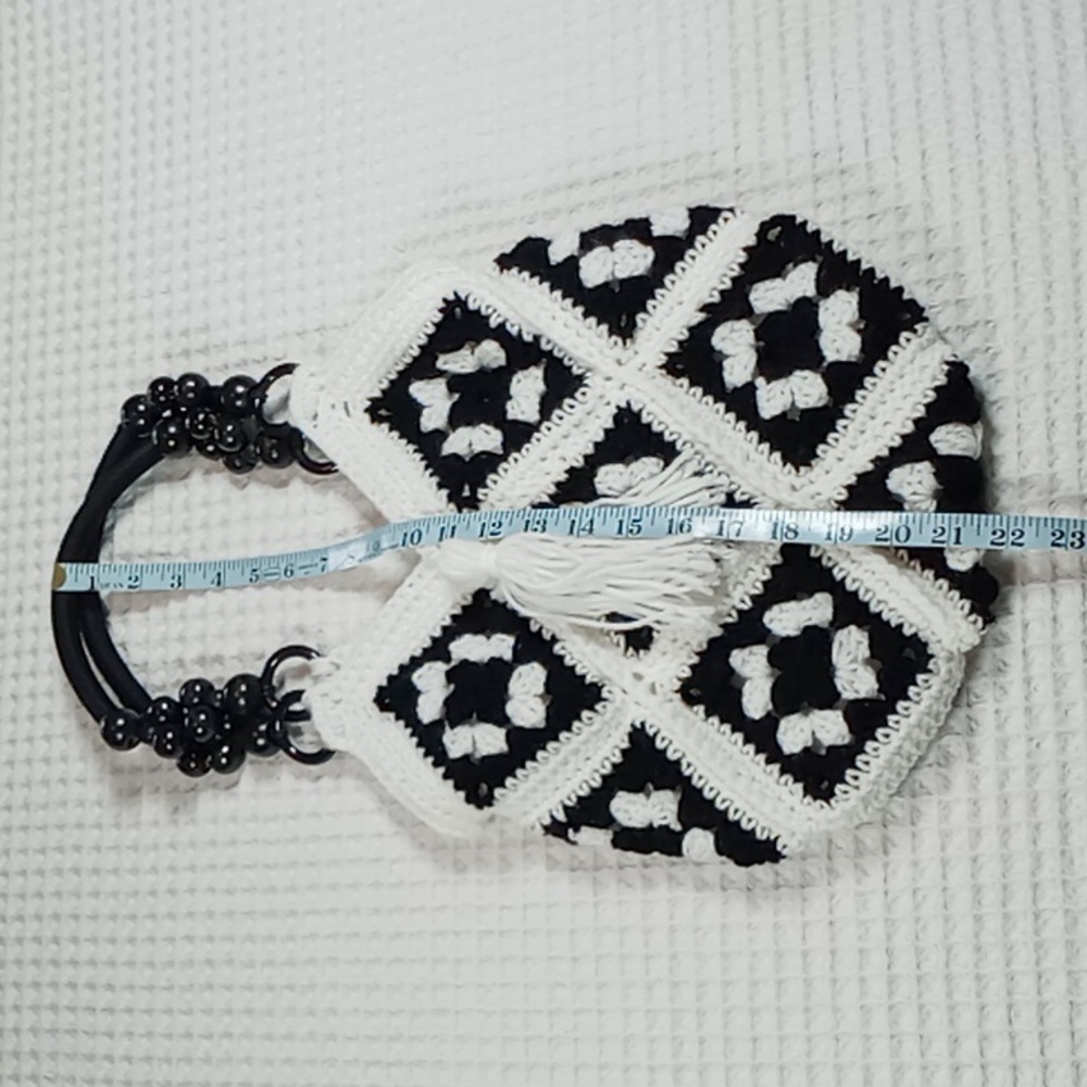 Hand Crafted Blk/Wht Crochet Granny Square Handbag With Beaded Handle & Tassel - Picture 6 of 8